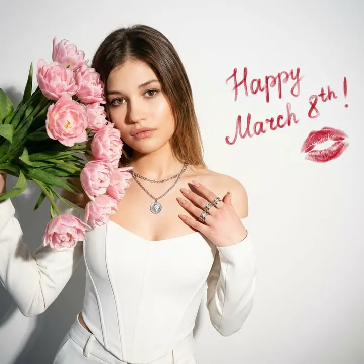 Портрет к 8 Марта в студии