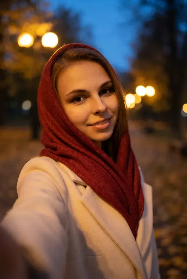 Уютный осенний вечер в парке
