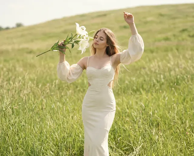 Винтажное фото на лугу