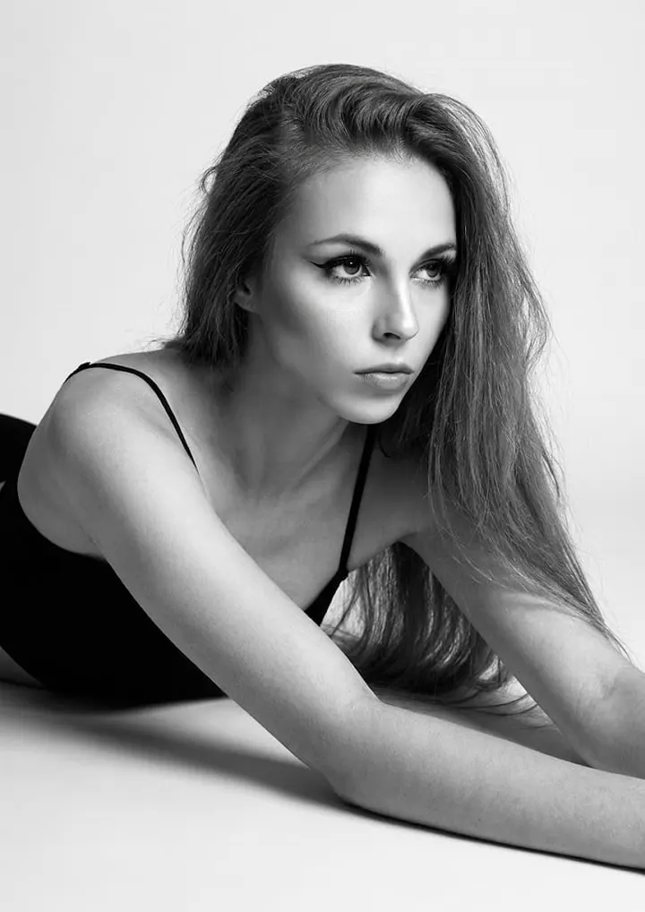 ЧБ студийная фешн съемка