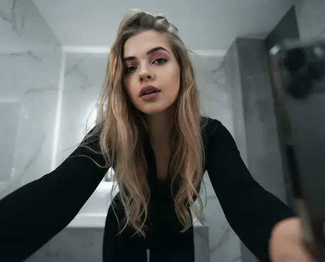 Стильное селфи крупным планом
