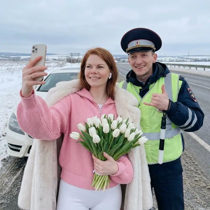 Селфи с сотрудником ДПС