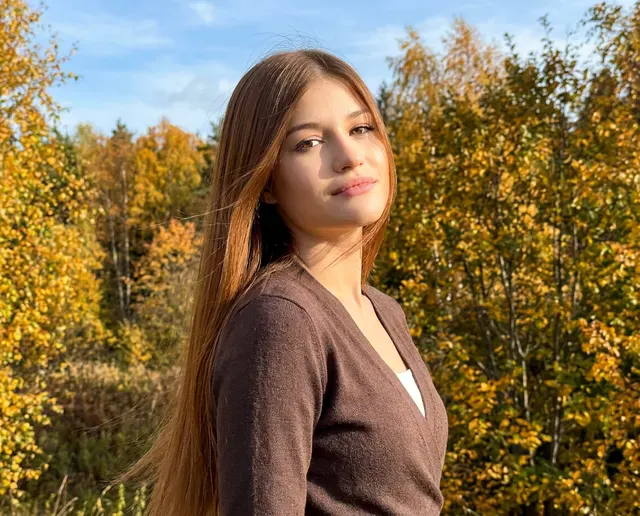 Осенний портрет в кардигане