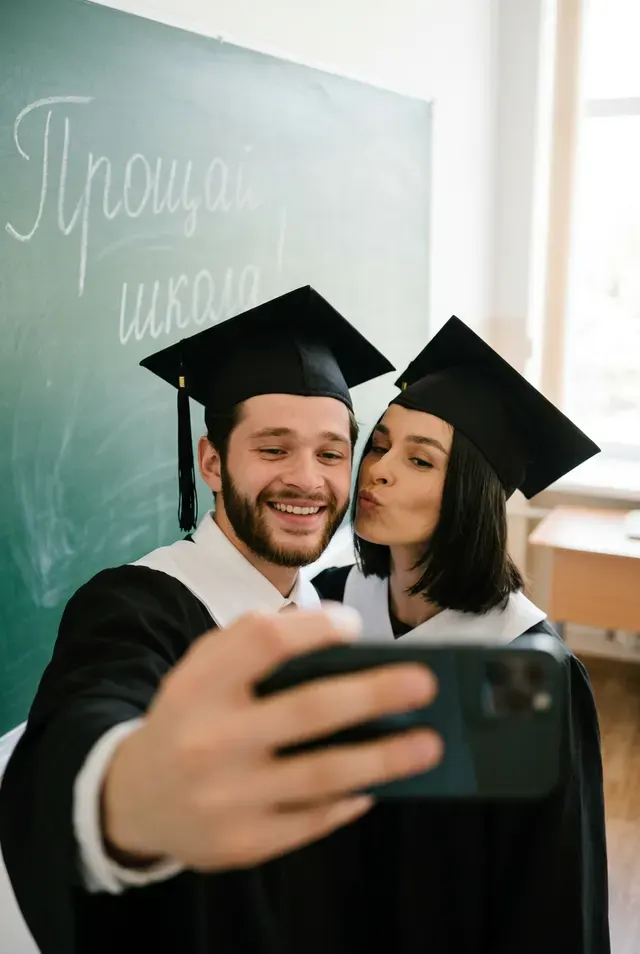 Селфи на выпускном в классе