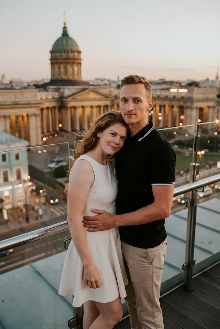 Пара на крыше в Петербурге