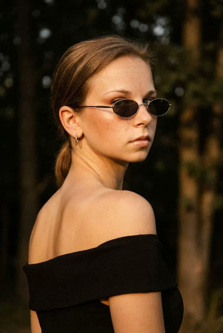 Кинематографичный вечерний портрет в стиле Pinterest luxury